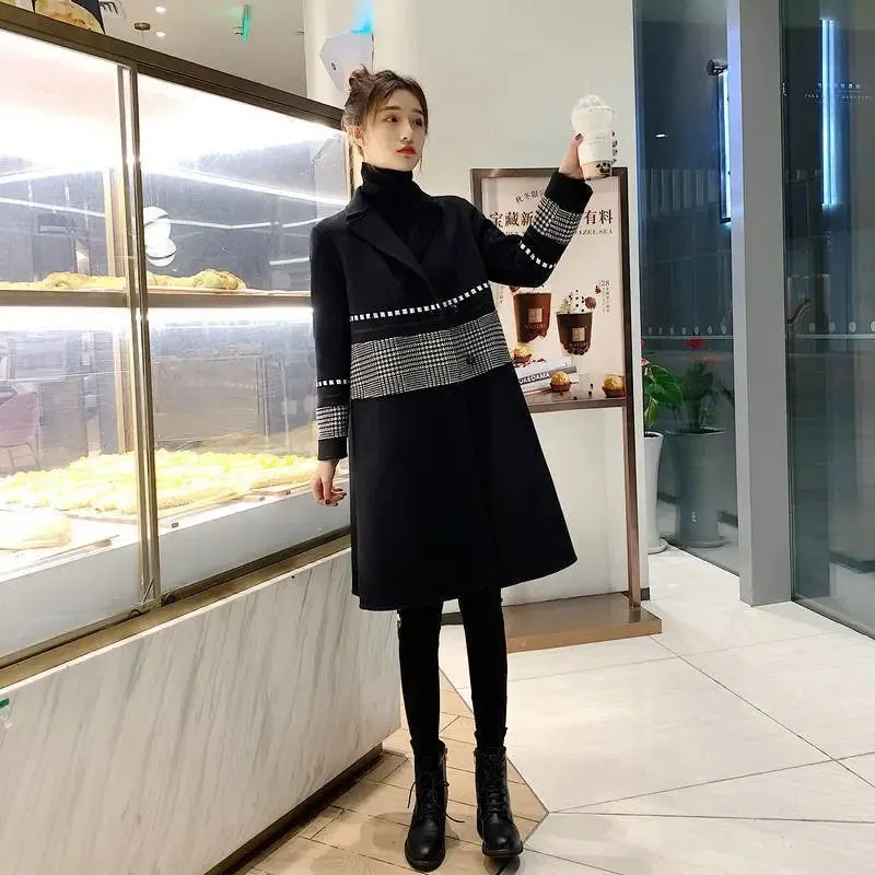 Black Woolen Coat Women's Mid-length