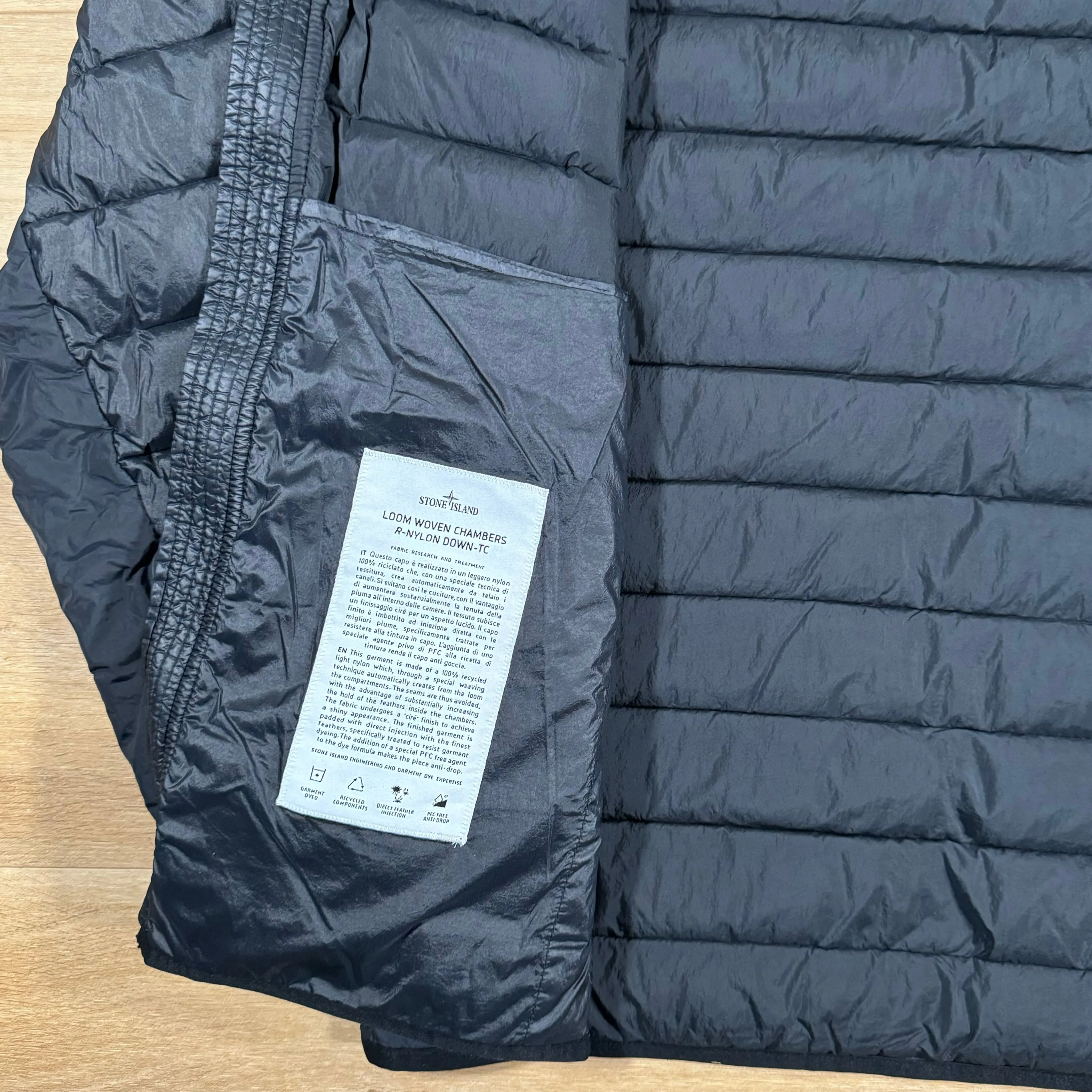 Stone Island Loom Woven Chambers Nylon Down-TC Hooded Jacket in Navy